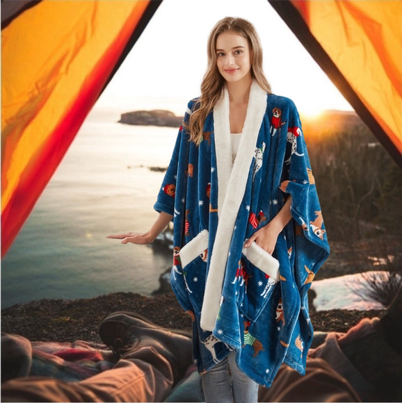 Dogs Plush Wrap Red Deep Pockets Oversized Pockets NEW ! DOGS - Picture 2 of 12